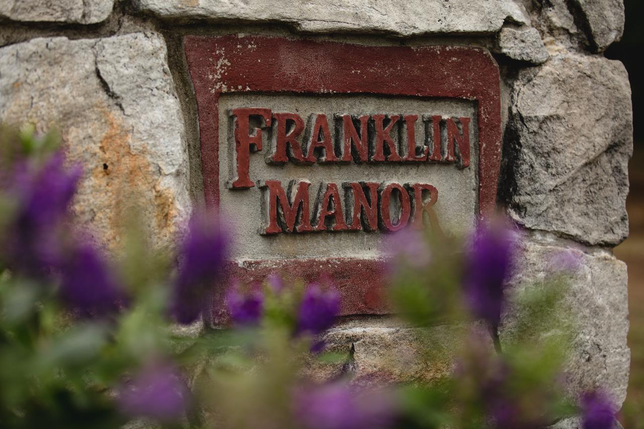 Franklin Manor Hotel Strahan Exterior photo