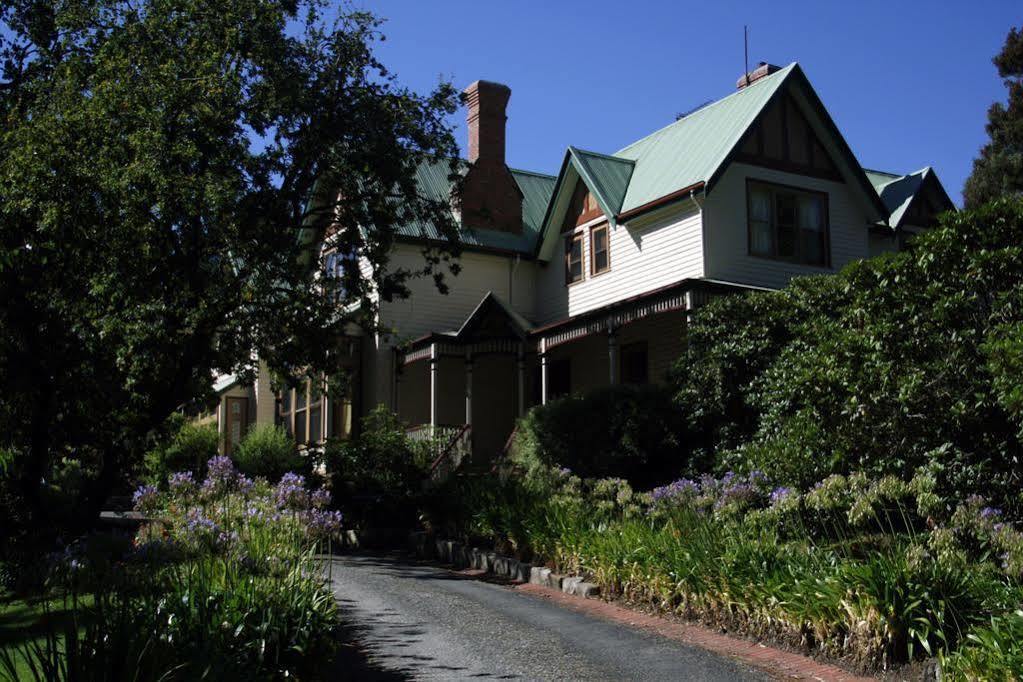 Franklin Manor Hotel Strahan Exterior photo